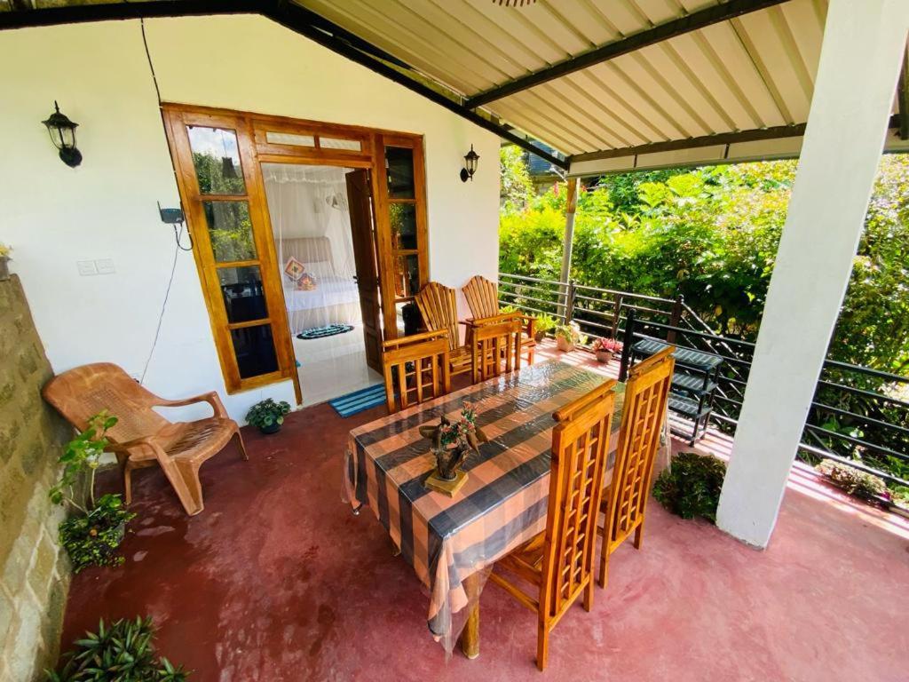 Mellow Homestay Ella Exterior photo